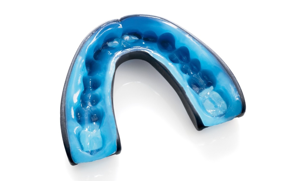 How to Pick the Right Mouthguard for Your Sporty Pursuits