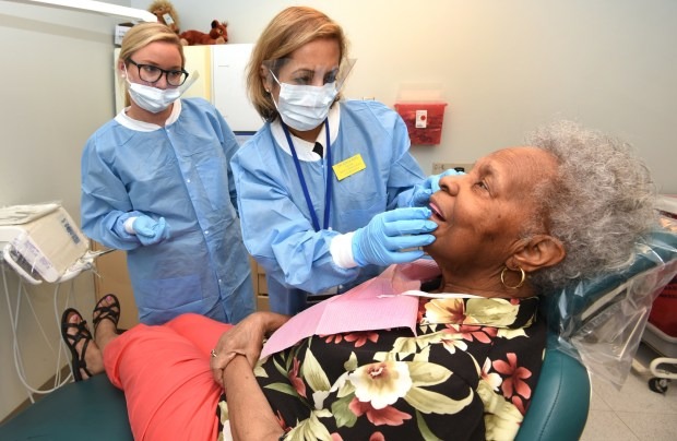 Tailoring Dental Care for Elderly Patients